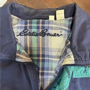 Eddie Bauer GPS Navigation Display with Blue and Green Highlights